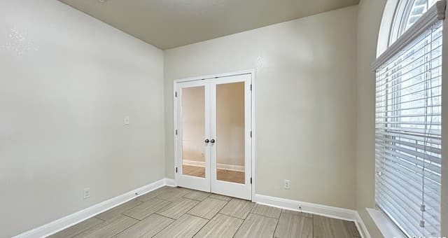 5703 Sweetwater Way — photo 4