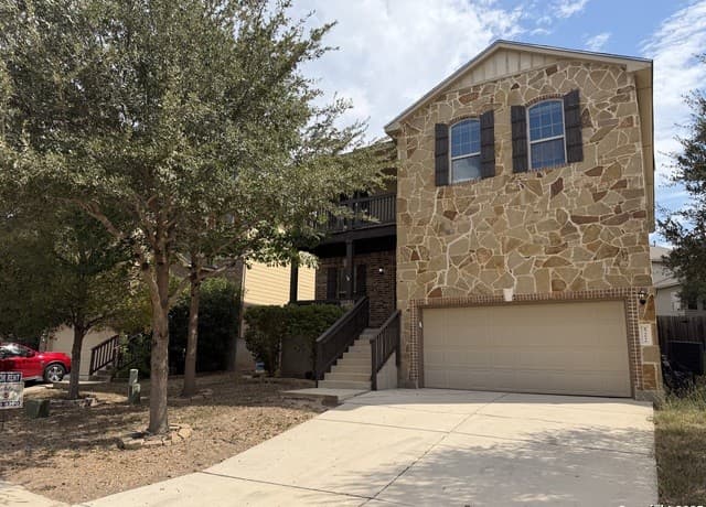 522 Fort Apache — photo 1