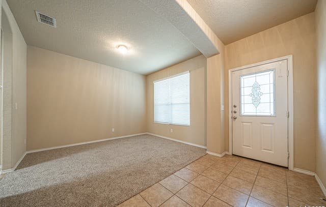 5706 Sendero Spgs — photo 4