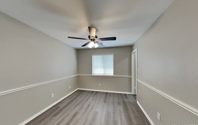 11627 White Cross — photo 3