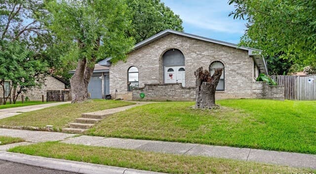 6011 Forest Rdg — photo 2