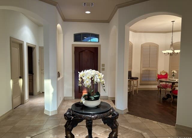 131 Westcourt Ln — photo 2