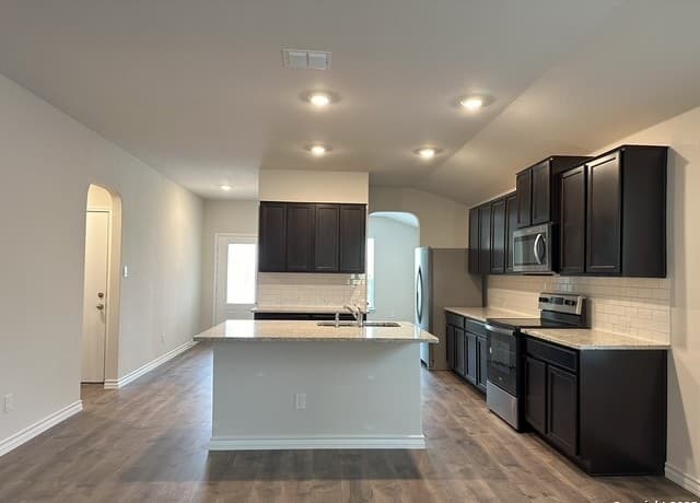 2934 Wentwood — photo 2