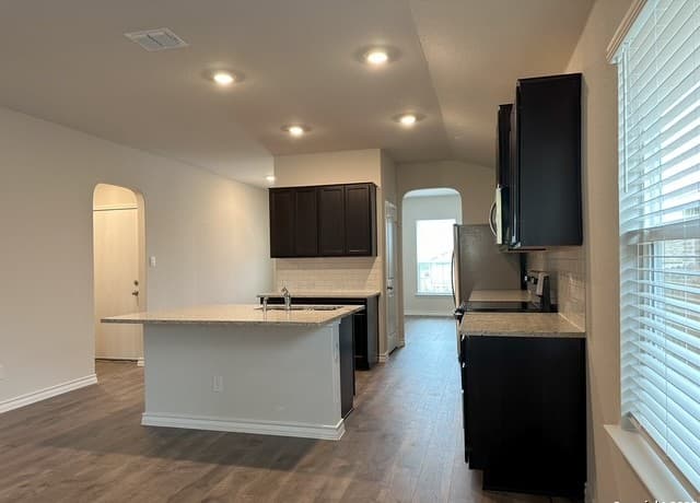 2934 Wentwood — photo 3