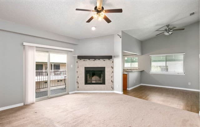 12610 Uhr Ln Unit 310 — photo 2