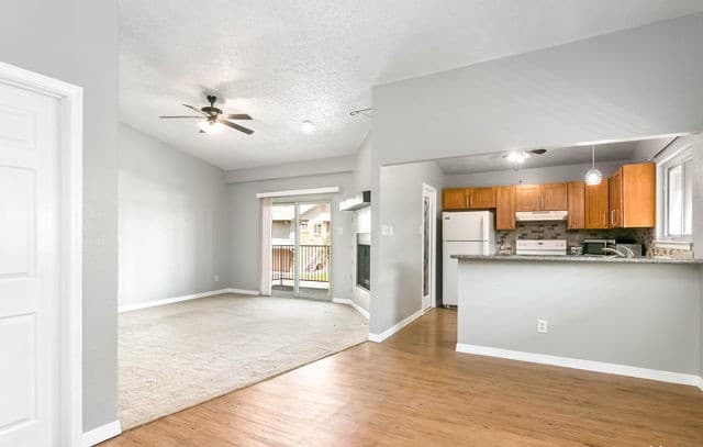 12610 Uhr Ln Unit 310 — photo 4