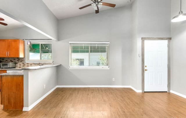 12610 Uhr Ln Unit 310 — photo 5