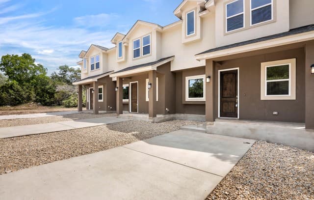 1-bedroom rental at 529 Lone Shadow Unit A in Spring Branch, TX — photo 4