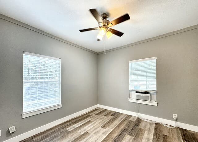 321 N Chupaderas St Unit 101 — photo 3