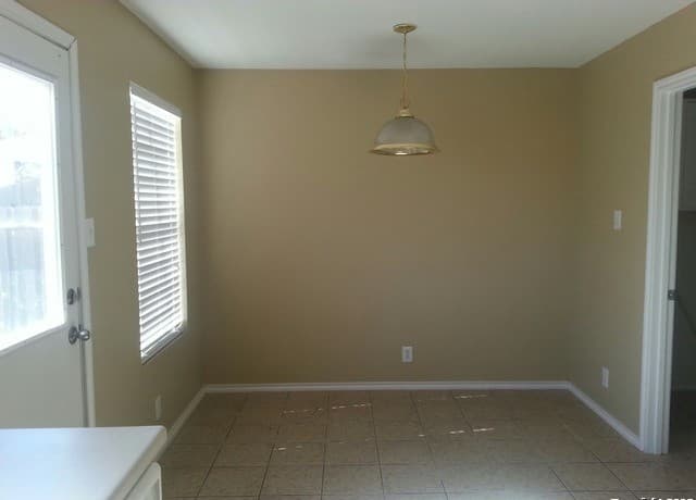 12728 Scarlet Sage — photo 3