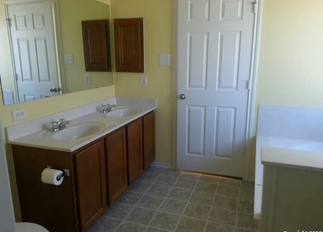 12728 Scarlet Sage — photo 4