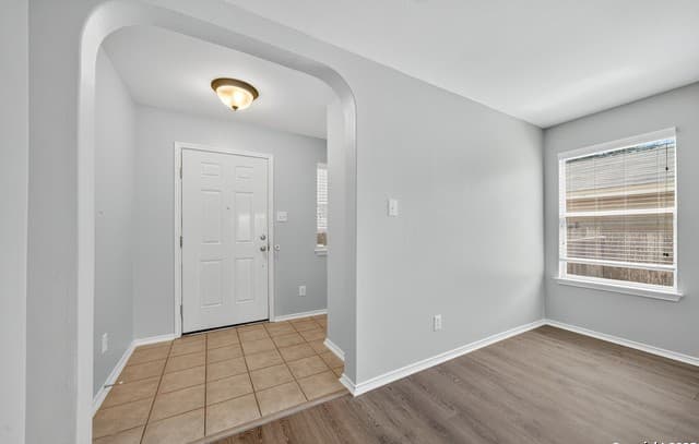 10411 Artesia — photo 4