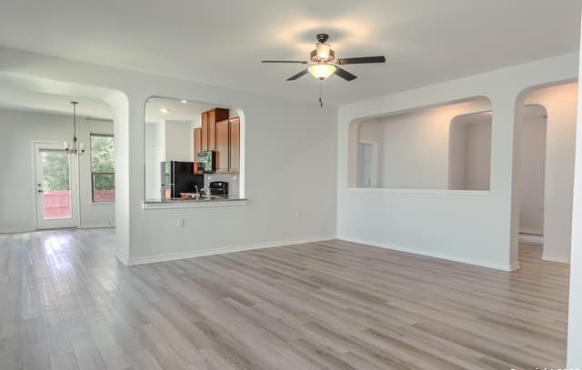 6431 Nolina — photo 4