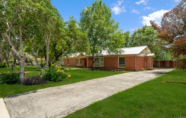 117 Danube — photo 2