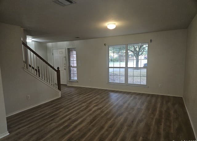 10602 Fairlong — photo 5