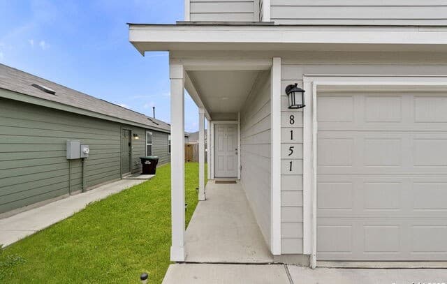 8151 Nube Medina — photo 3