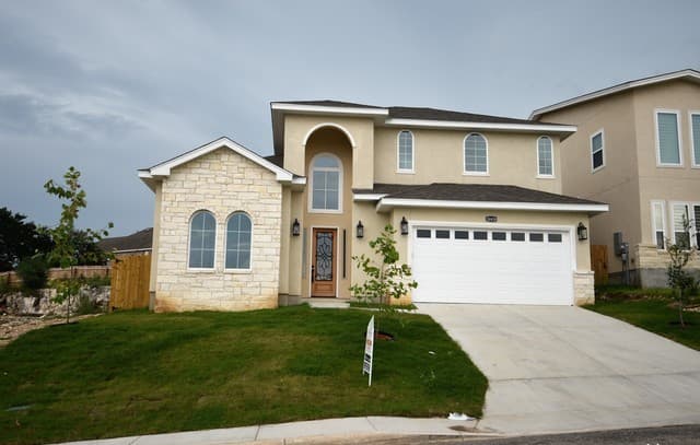 24418 Canyon Row — photo 2