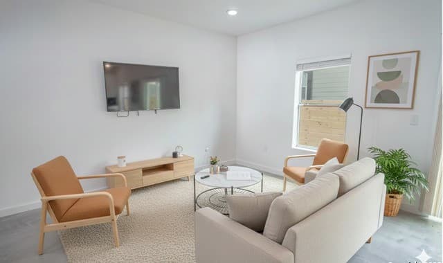 122 S Walters St. — photo 4