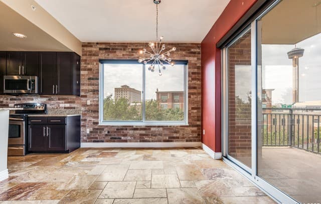 215 N Center St Unit APT 307 — photo 5