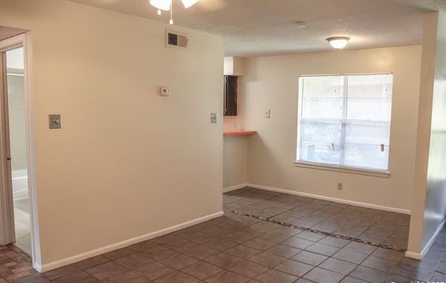 923 Vance Jackson Unit 1007 — photo 4