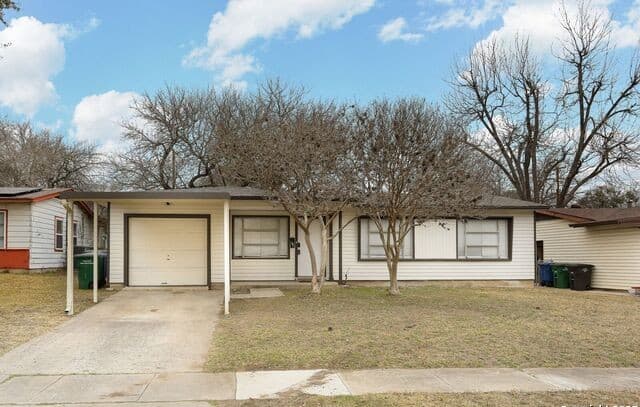 151 Pilgrim — photo 1