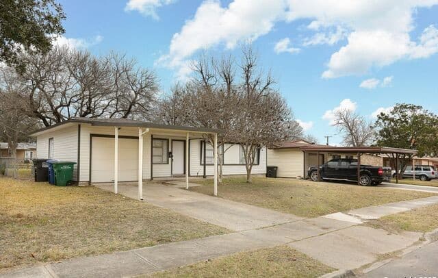 151 Pilgrim — photo 2