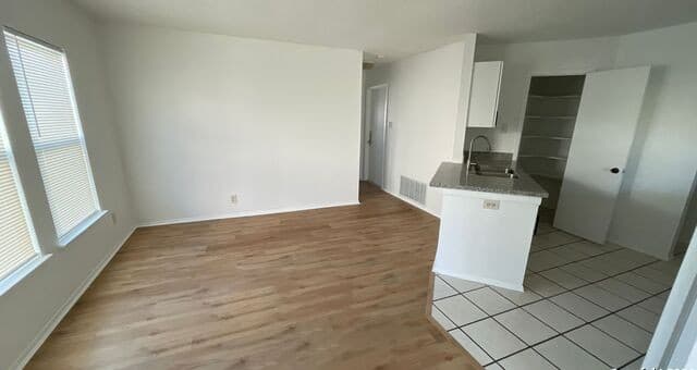 11771 Spring Song — photo 3