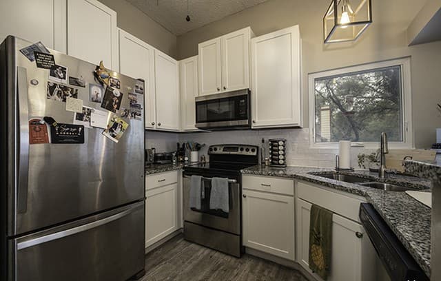 16807 Cedar Tree Way — photo 4