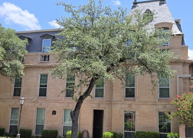 7707 Broadway Unit 24A