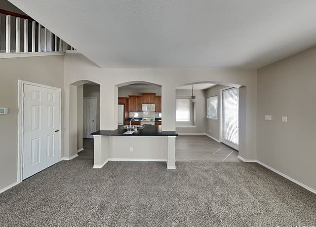 1250 Nicholas — photo 2