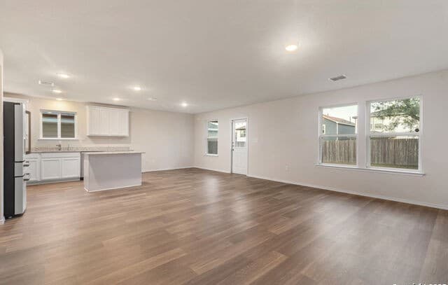 7328 Littlefoot — photo 2