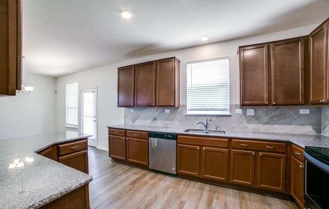 8418 Fortuna Valley — photo 4