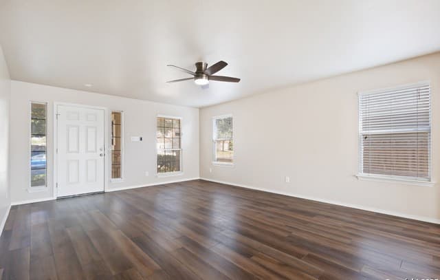 8968 Scarlet Creek — photo 5