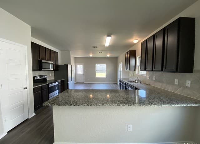 10822 Randolph Way — photo 4