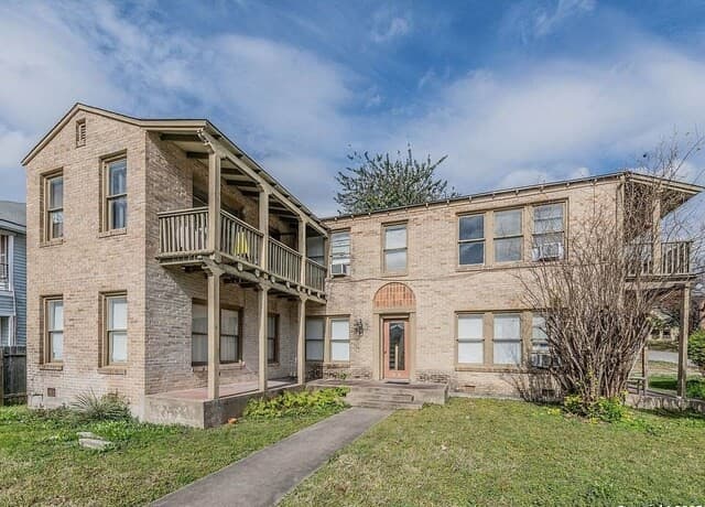 503 Fulton Ave — photo 1