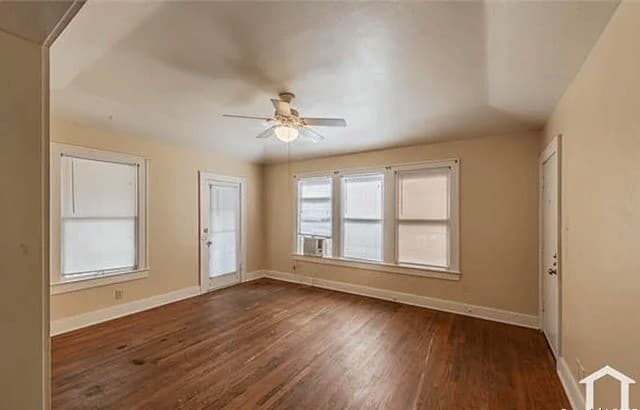 503 Fulton Ave — photo 4