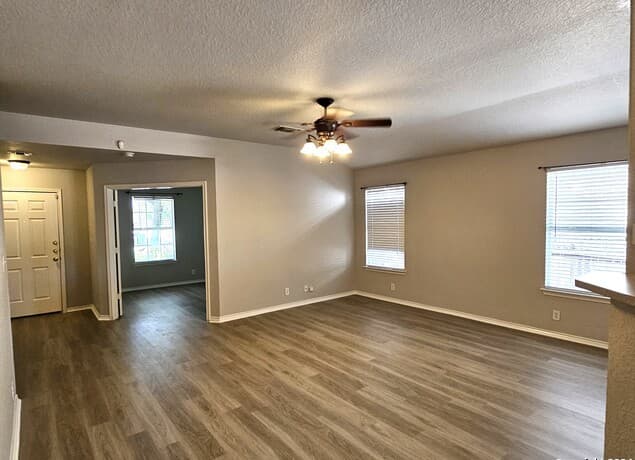 3321 Whisper Bluff — photo 5