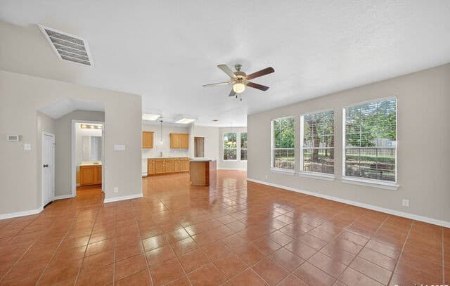 25119 Royal Land — photo 5