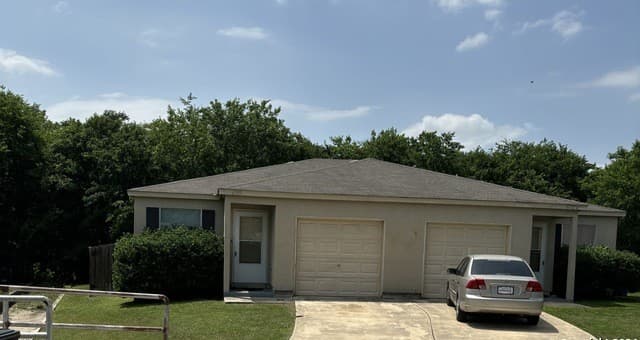 6313 Green Top Dr — photo 2