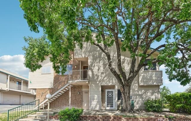 349 Harmony Ct Unit 349 — photo 4