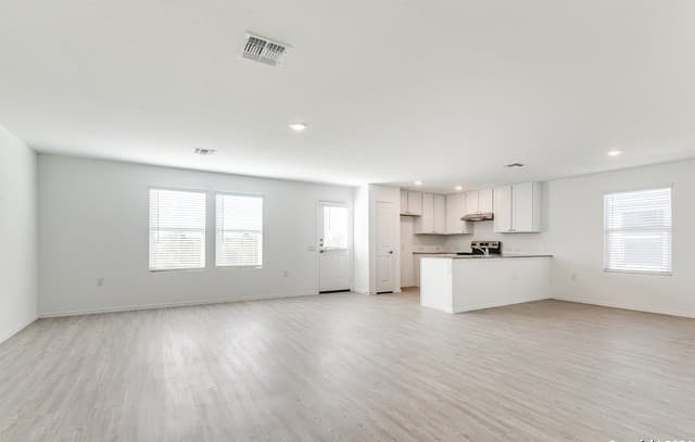 13206 Dutra — photo 4