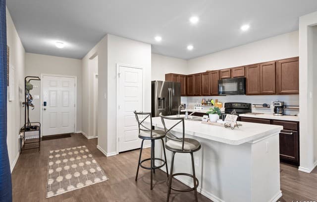 5418 Cicada — photo 5