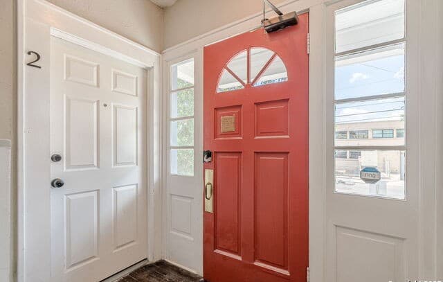 1805 N Flores Unit 2 — photo 1