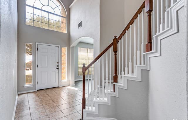 21715 Hanover Crest — photo 3