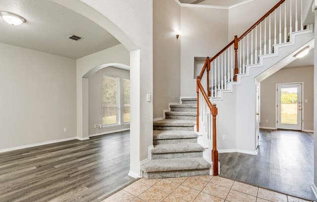 21715 Hanover Crest — photo 4