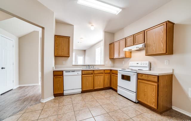 10208 Lateleaf Oak — photo 3