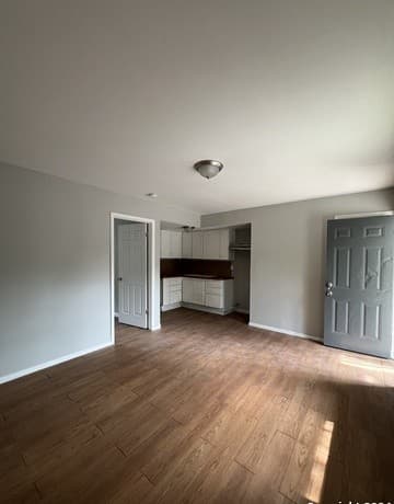1723 W Mayfield Blvd Unit 2 — photo 4