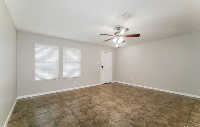 8807 Astral Pl — photo 3