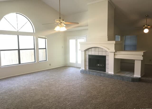 8386 Slippery Rock — photo 4