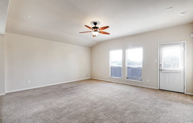 4931 Badland Beacon — photo 3